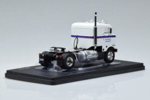 Kenworth Bullnose Ross Mackie Transport White IXO 1:43 TR063 Diecast - image 2 of 6