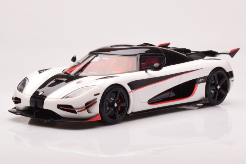 Koenigsegg Agera RS Arctic White GT Spirit 1:18 GT877 Resin