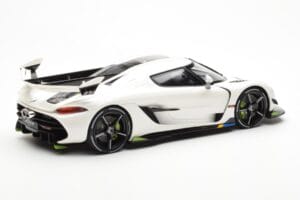 Koenigsegg Jesko Attack White GT Spirit 1:18 GT389 Resin - image 2 of 6