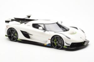Koenigsegg Jesko Attack White GT Spirit 1:18 GT389 Resin - image 4 of 6
