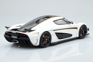 Koenigsegg Regera White GT Spirit 1:18 GT391 Resin - image 2 of 5