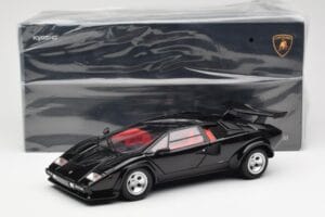 Lamborghini Countach LP 5000 Quattrovalvole Black Kyosho 1:18 08320BK Diecast - image 8 of 8