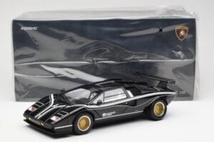 Lamborghini Countach LP 500R Black Kyosho 1:18 08320C Diecast - image 8 of 8
