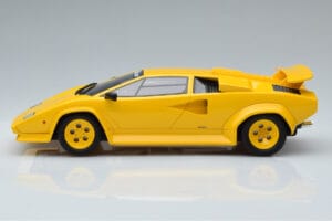 Lamborghini Countach Turbo Koenig Specials Yellow GT Spirit 1:18 KJ010 Resin - image 3 of 6