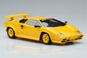 Lamborghini Countach Turbo Koenig Specials Yellow GT Spirit 1:18 KJ010 Resin - image 4 of 6