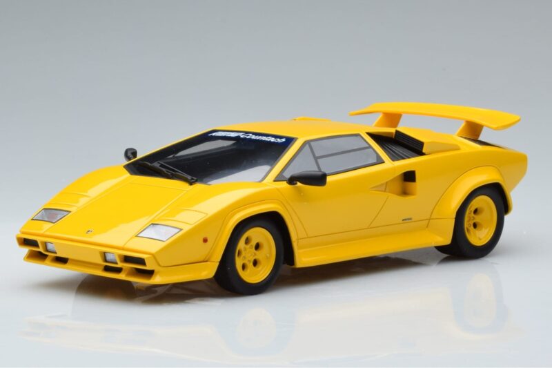 Lamborghini Countach Turbo Koenig Specials Yellow GT Spirit 1:18 Lamborghini Countach Turbo Koenig Specials Yellow GT Spirit 1:18 KJ010 Resin