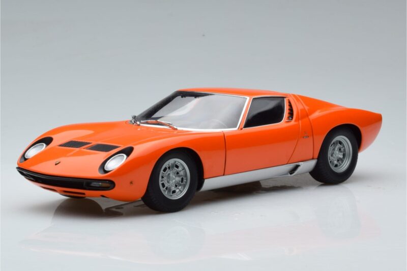 Lamborghini Miura SV Orange AUTOart 1:18 Lamborghini Miura SV Orange AUTOart 1:18 74542 Diecast