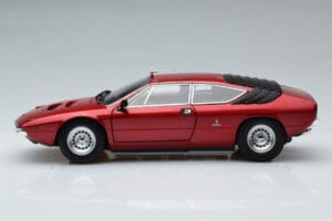 Lamborghini Urraco P250 Red Kyosho 1:18 08446R Diecast - image 5 of 10