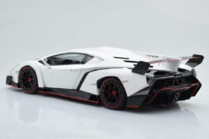 Lamborghini Veneno White AUTOart 1:18 74507 Diecast - image 7 of 8