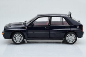 Lancia Delta HF Integrale Club Italia Blue Kyosho 1:18 08343SC Diecast - image 5 of 8