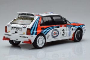 Lancia Delta HF Integrale Evoluzione #3 D. Auriol / B. Occelli Tour de Corse 1992 Kyosho 1:18 08348H Diecast - image 3 of 9