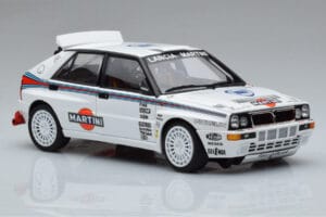 Lancia Delta HF Integrale Evoluzione Test Car Kyosho 1:18 08348G Diecast - image 5 of 9
