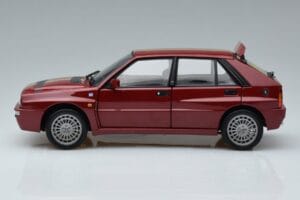 Lancia Delta Integrale Evo 2 Final Edition Kyosho 1:18 08343C Diecast - image 4 of 7