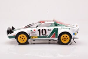 Lancia Stratos HF #10 S. Munari / S. Maiga Rally Monte Carlo 1976 IXO 1:18 18RMC162A Diecast - image 3 of 6