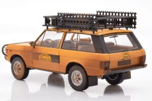Land Rover Defender 90 Camel Trophy Sumatra 1981 Almost Real 1:18 810107 Diecast - image 7 of 8