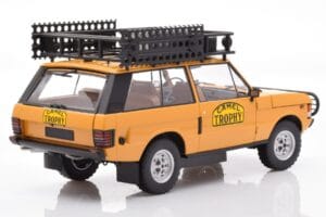 Land Rover Range Rover Camel Trophy Papua New Guinea 1982 Almost Real 1:18 810106 Diecast - image 3 of 8