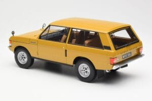 Land Rover Range Rover Classic Yellow Almost Real 1:18 ALM810103 Diecast - image 7 of 8