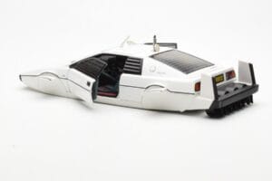 Lotus Esprit Type 79 James Bond The Spy Who Loved Me Submarine White AUTOart 1:18 75306 Diecast - image 7 of 8