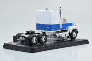 Mack Superliner Magnum White Blue IXO 1:43 TR165 Diecast - image 2 of 6