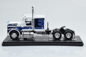 Marmon CHDT White Blue IXO 1:43 TR083 Diecast - image 2 of 4