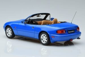 Mazda MX-5 NA Blue Otto 1:18 OT934 Resin - image 5 of 6