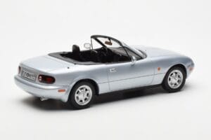 Mazda MX-5 NA Silver Norev 1:18 188023 Diecast - image 2 of 7