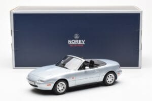Mazda MX-5 NA Silver Norev 1:18 188023 Diecast - image 7 of 7