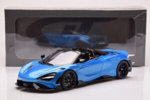 McLaren 765LT Spider Blue GT Spirit 1:18 GT886 Resin - image 6 of 6