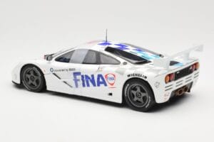 McLaren F1 GTR BMW Motorsport UT Models 1:18 80439421483 Diecast - image 5 of 6