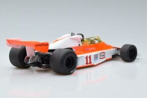 McLaren M23 #11 J. Hunt F1 World Champion 1976 MCG 1:18 MCG18612F Diecast - image 2 of 6