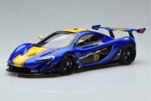 McLaren P1 GTR Blue With Yellow Stripes AUTOart 1:18 81542 Composite
