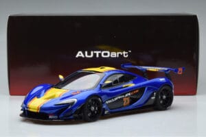 McLaren P1 GTR Blue With Yellow Stripes AUTOart 1:18 81542 Composite - image 7 of 7