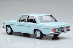 Mercedes 200 W115 Norev 1:18 183777 Diecast - image 6 of 7