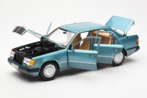 Mercedes 230E W124 Beryl Metallic Dealer Edition Norev 1:18 B66040698 Diecast - image 2 of 8