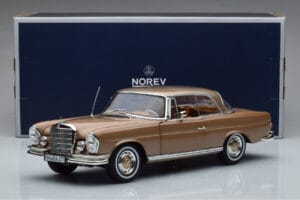 Mercedes 250 SE Coupe W111 Gold Metallic Norev 1:18 183759 Diecast - image 7 of 7