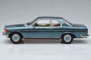 Mercedes 280 CE C123 Blue Otto 1:18 OT627 Resin - image 3 of 6