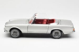 Mercedes 280 SL W113 Pagoda Silver Schuco 1:18 450035000 Diecast - image 4 of 8