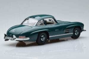 Mercedes 300 SL W198 Gullwing Green Norev 1:18 183851 Diecast - image 3 of 7