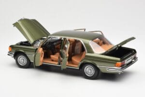 Mercedes 450SEL 6.9 W116 Green Metallic Norev 1:18 183455 Diecast - image 5 of 8