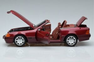 Mercedes 500 SL R129 Limited Edition Norev 1:18 183716 Diecast - image 4 of 7