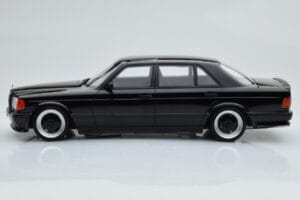 Mercedes 560 SEL AMG W126 Obsidian Black Otto 1:18 OT297 Resin - image 3 of 6