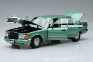 Mercedes 560 SEL W126 Light Green Norev 1:18 183469 Diecast - image 2 of 7