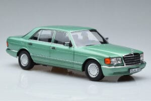 Mercedes 560 SEL W126 Light Green Norev 1:18 183469 Diecast - image 5 of 7