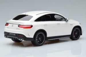 Mercedes AMG GLE 63S C292 Coupe White GT Spirit 1:18 B66965706 Resin - image 2 of 6