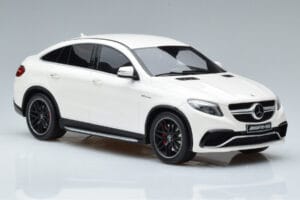 Mercedes AMG GLE 63S C292 Coupe White GT Spirit 1:18 B66965706 Resin - image 4 of 6