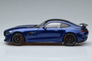 Mercedes AMG GT R C190 Brilliant Blue AUTOart 1:18 76334 Diecast - image 4 of 7