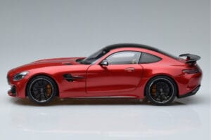Mercedes AMG GT R C190 Cardinal Red AUTOart 1:18 76331 Diecast - image 4 of 7