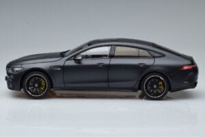 Mercedes AMG GT63 S X290 Dealer Edition Norev 1:18 B66960460 Diecast - image 4 of 7