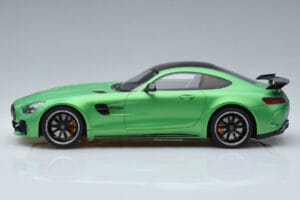 Mercedes AMG GT R Green GT Spirit 1:18 GT179 Resin - image 3 of 6