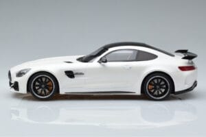 Mercedes AMG GT R White GT Spirit 1:18 KJ021 Resin - image 3 of 6